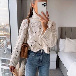 Zara Turtleneck Mini Pom Pom Buttons Sides Cable Knit Sweater Ivory Small
